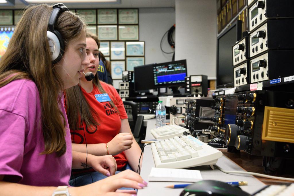 Nina Tormann KD3BJV and Kate Campbell KE8LQR operate K3LR